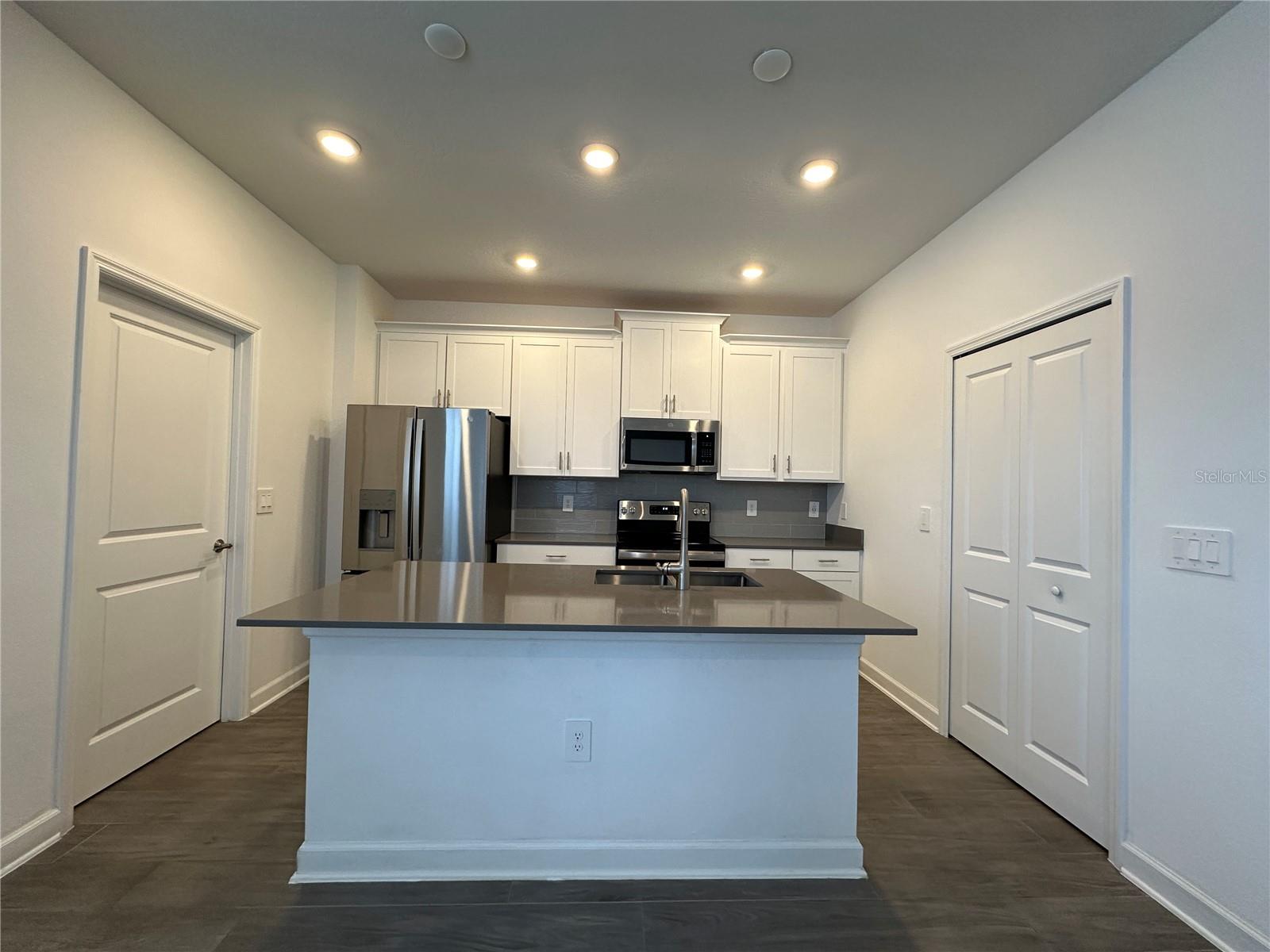 3118 Addison Blvd Property Photo 10