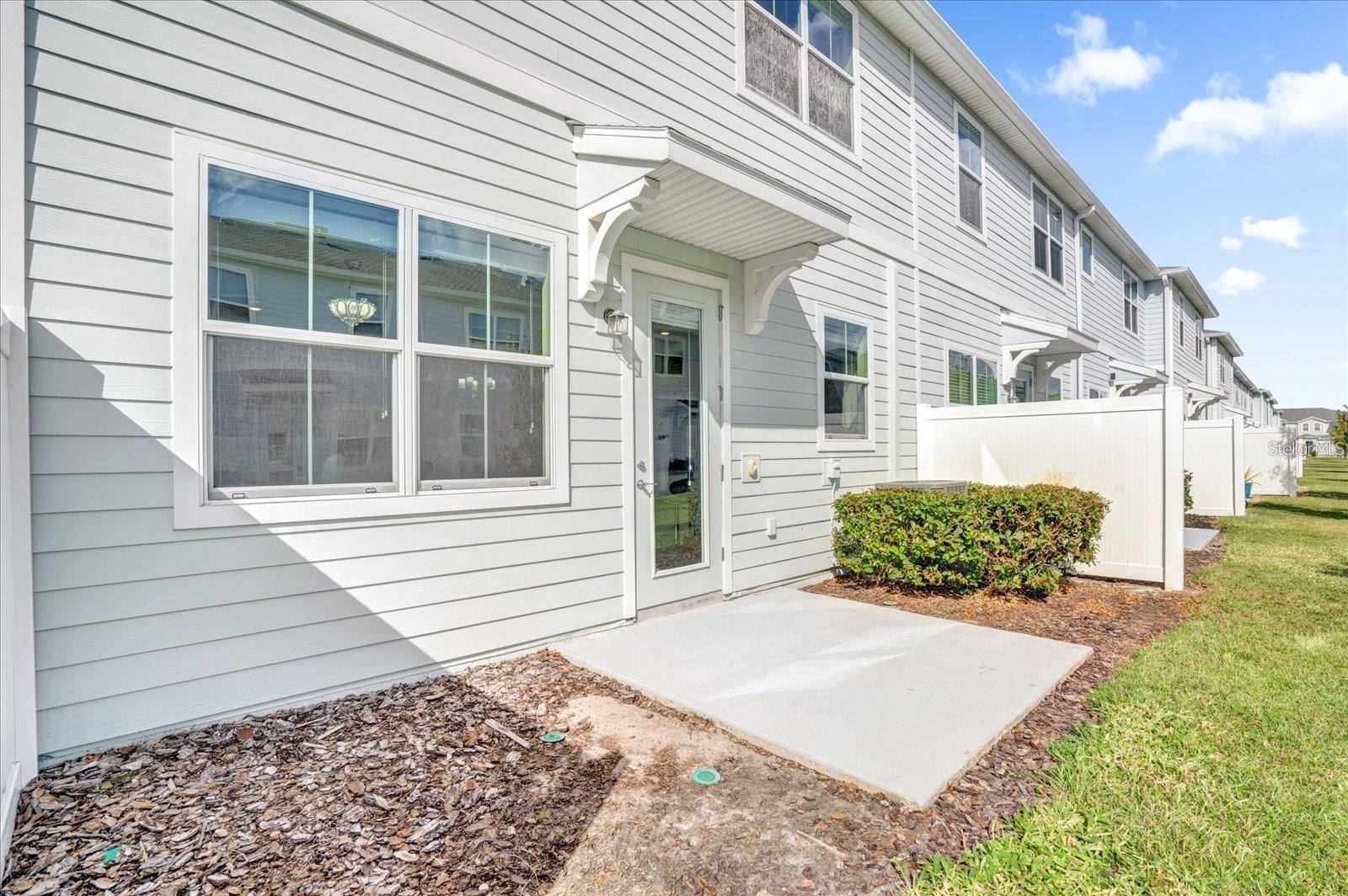 2909 Theme St Property Photo 16