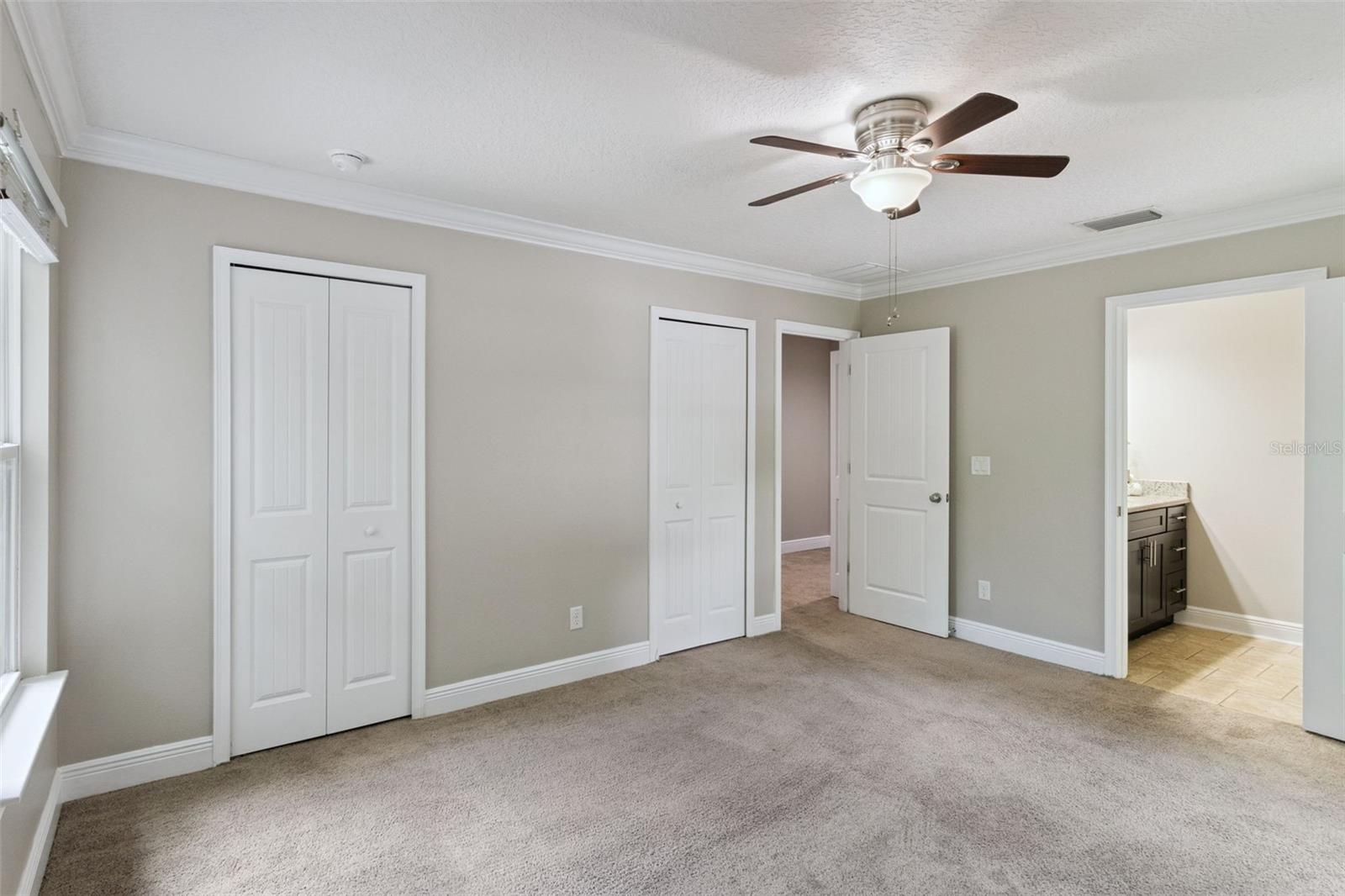 2544 Mayer St Property Photo 6