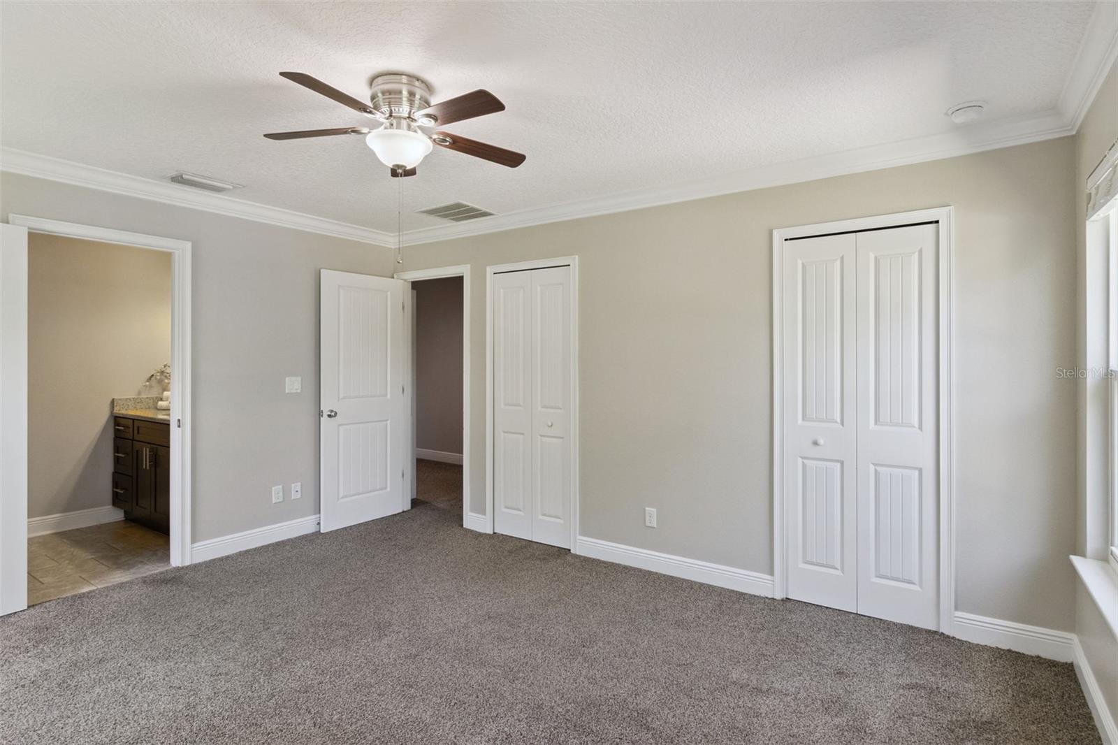2544 Mayer St Property Photo 32