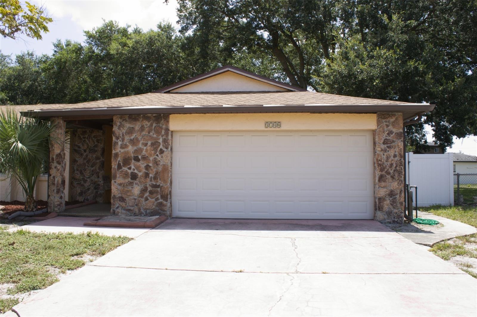 3740 Hawthorne Ln Property Photo 1