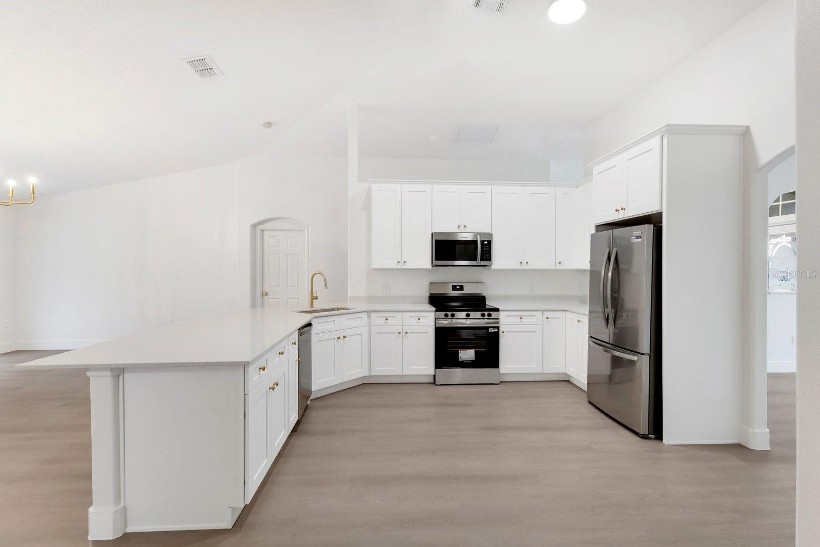 46 Cordona Dr Property Photo 14