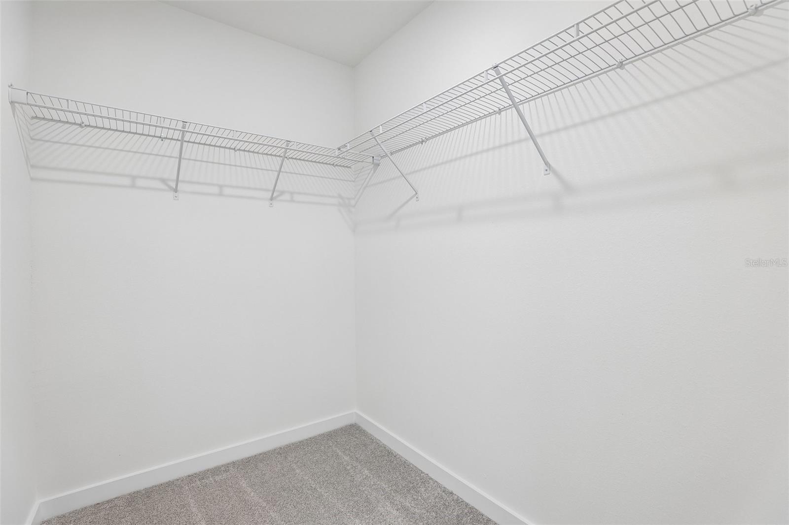2704 Meadow Crest Dr Property Photo 23