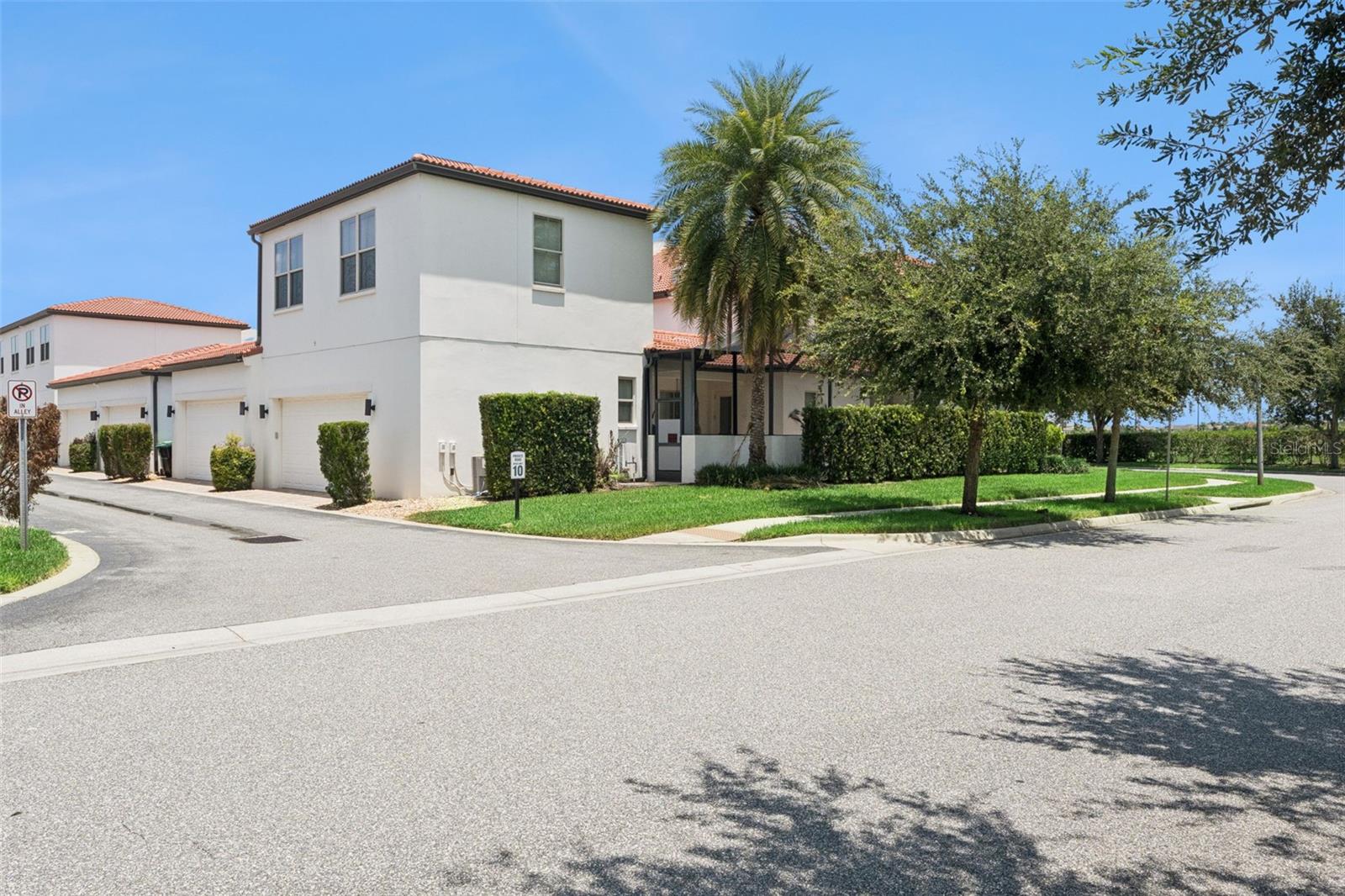 8932 Bismarck Palm Dr Property Photo 31