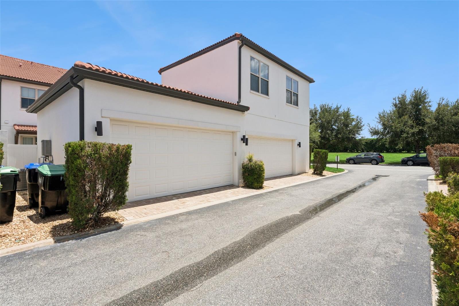 8932 Bismarck Palm Dr Property Photo 32