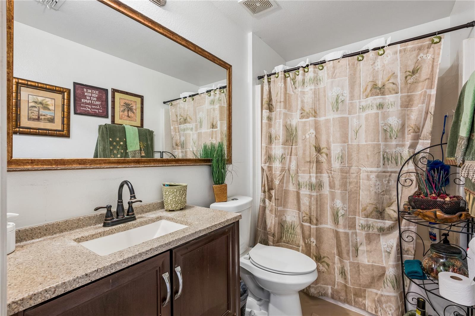 10337 Laxton St Property Photo 14