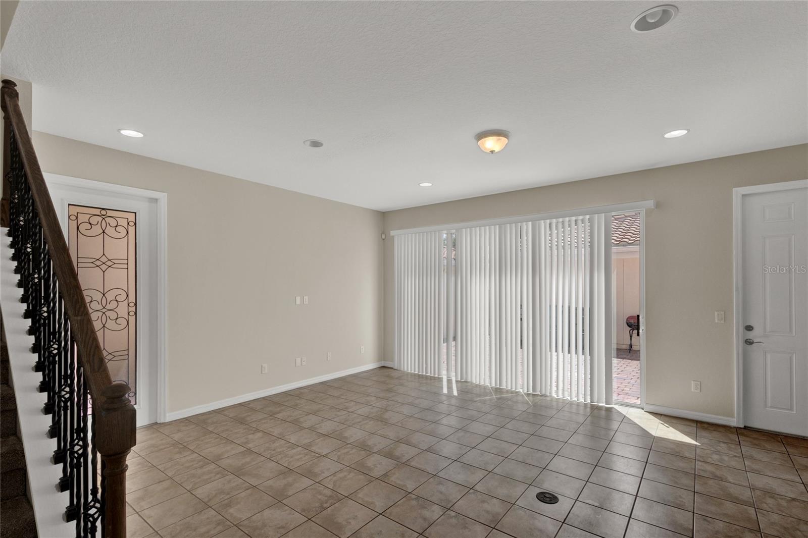 8644 Elder Ln Property Photo 3