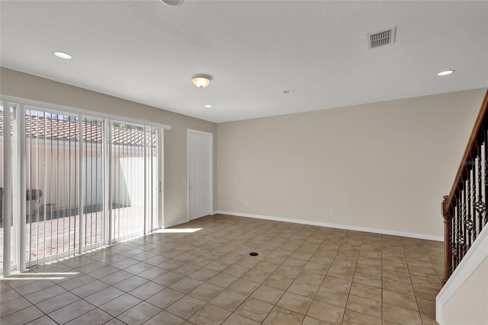 8644 Elder Ln Property Photo 7