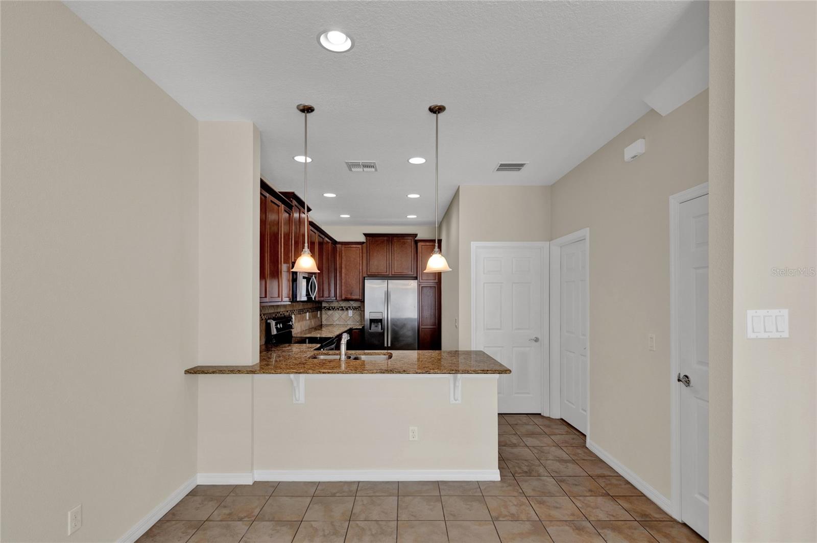 8644 Elder Ln Property Photo 8