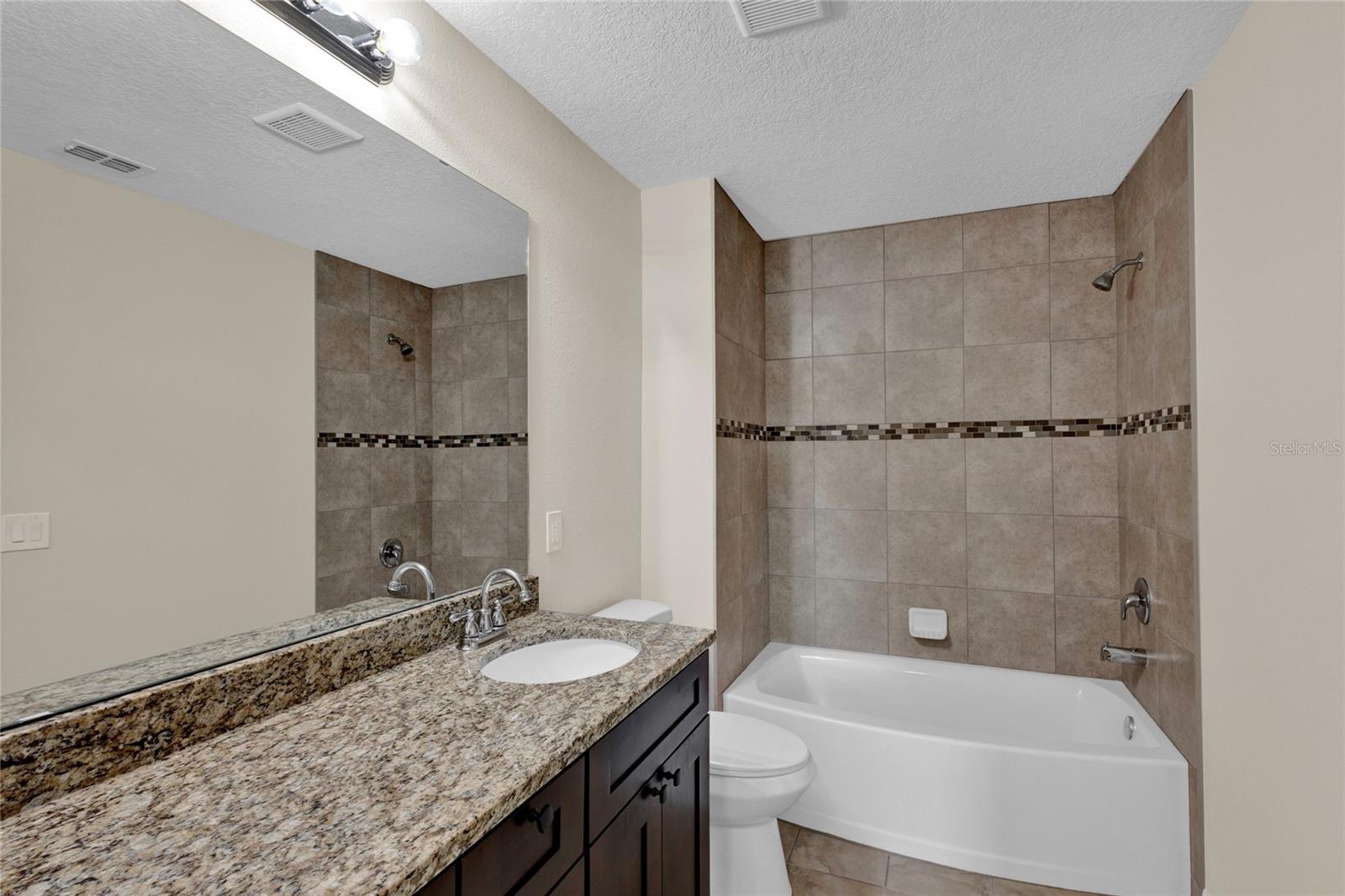 8644 Elder Ln Property Photo 19
