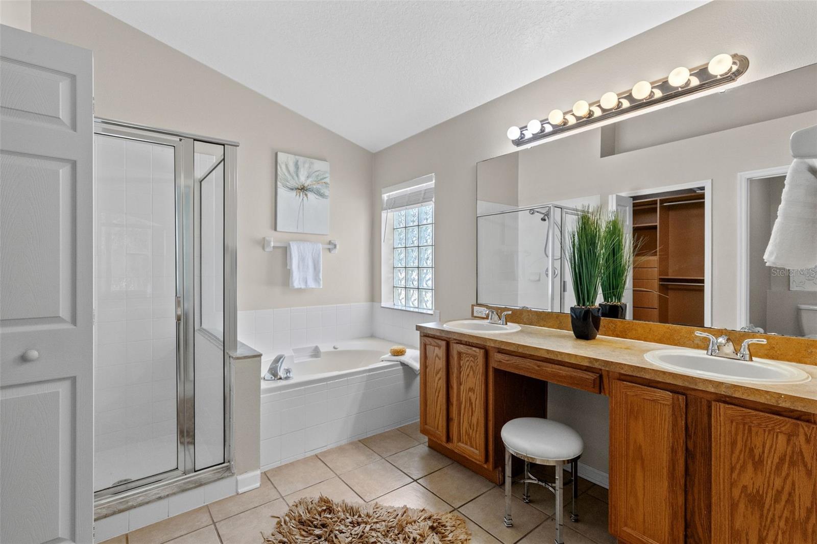 2839 Spring Heather Pl Property Photo 6