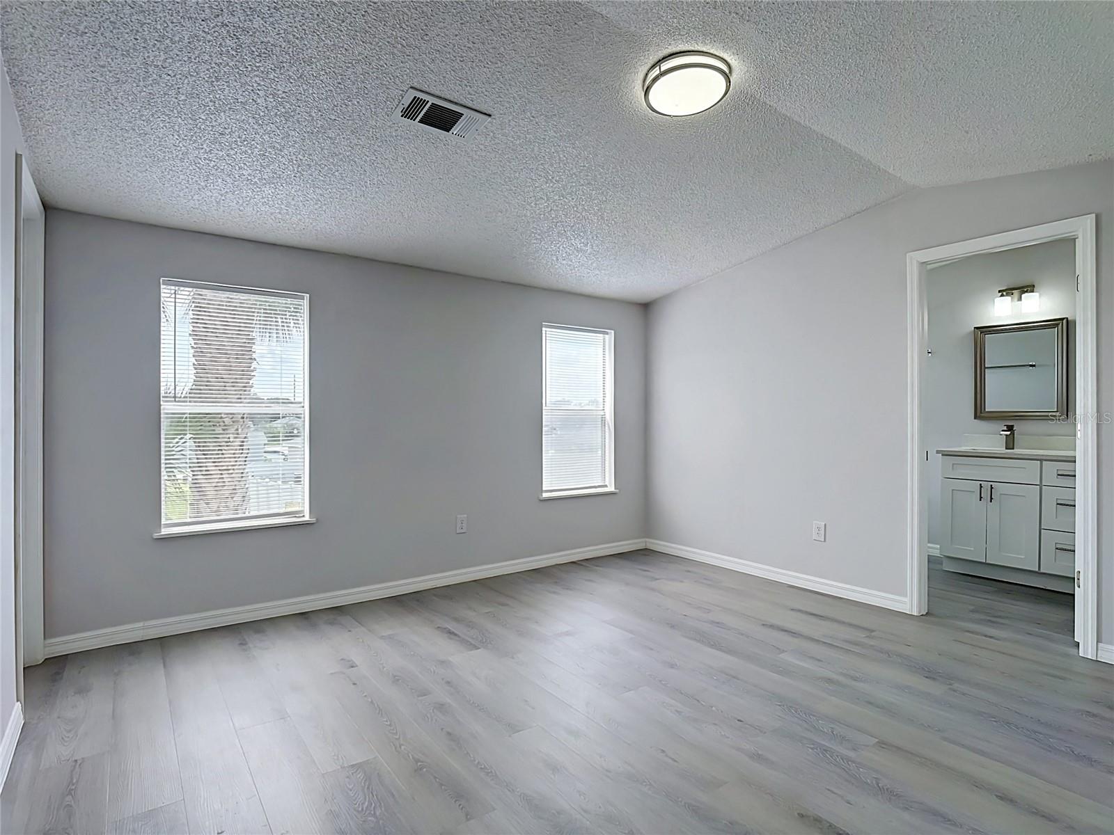 1406 Finney Rd Property Photo 20
