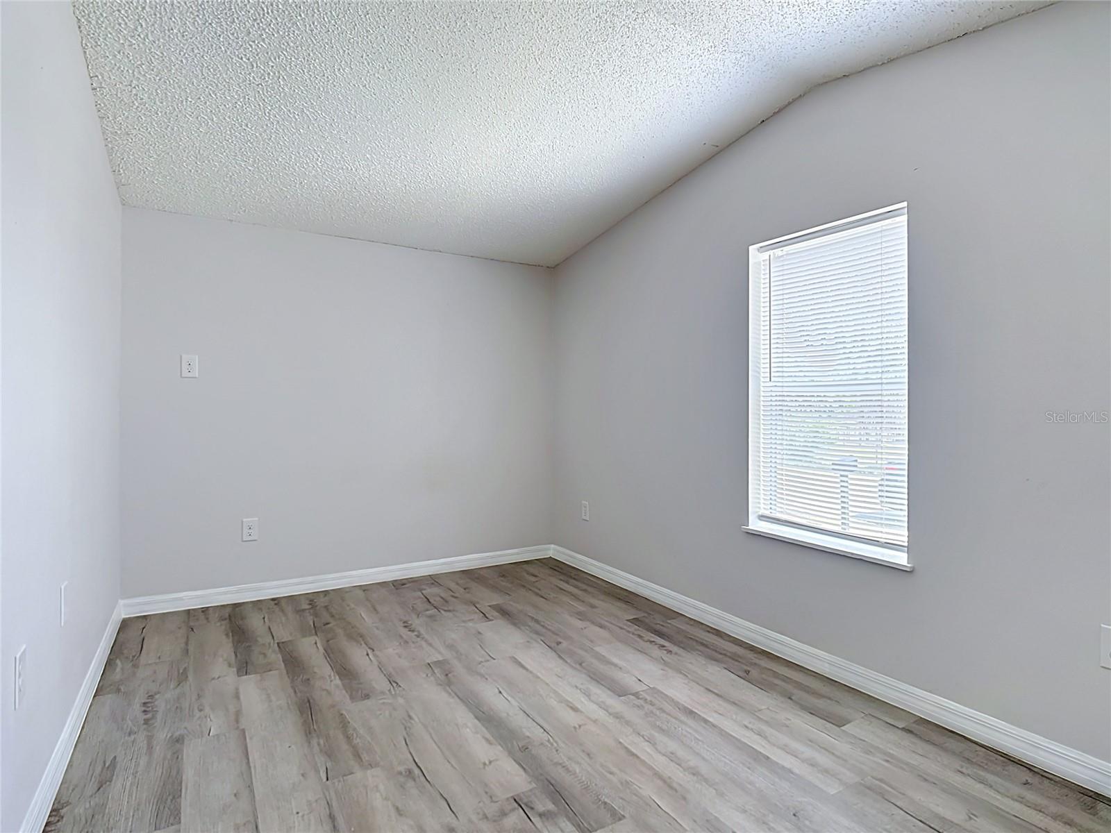1406 Finney Rd Property Photo 28