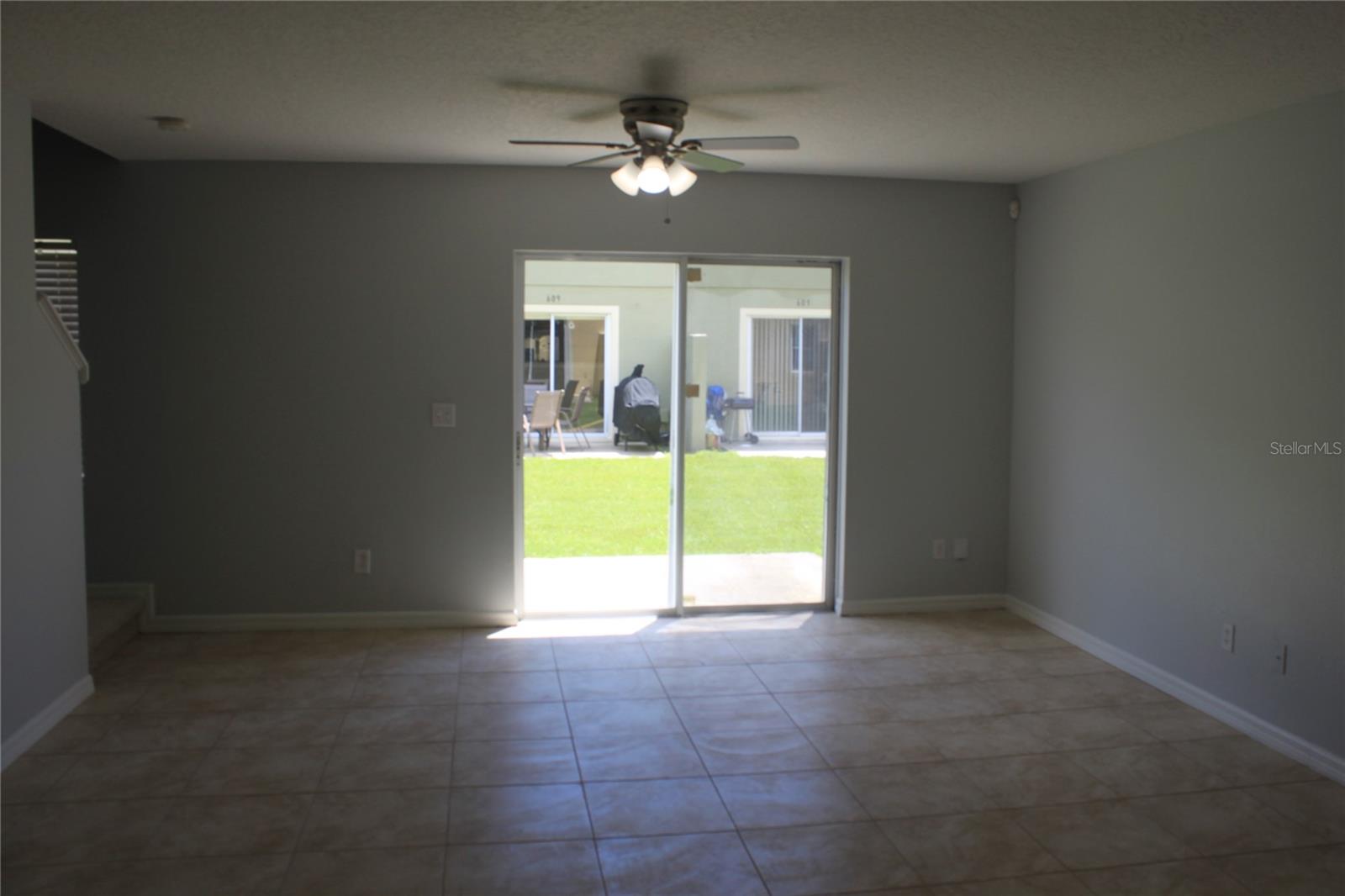 669 Cresting Oak Cir #30 Property Photo 4