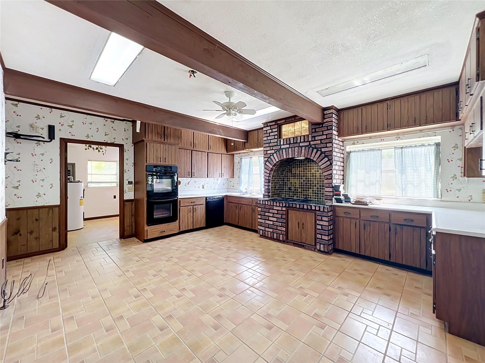 125 Snow Hill Rd Property Photo 6