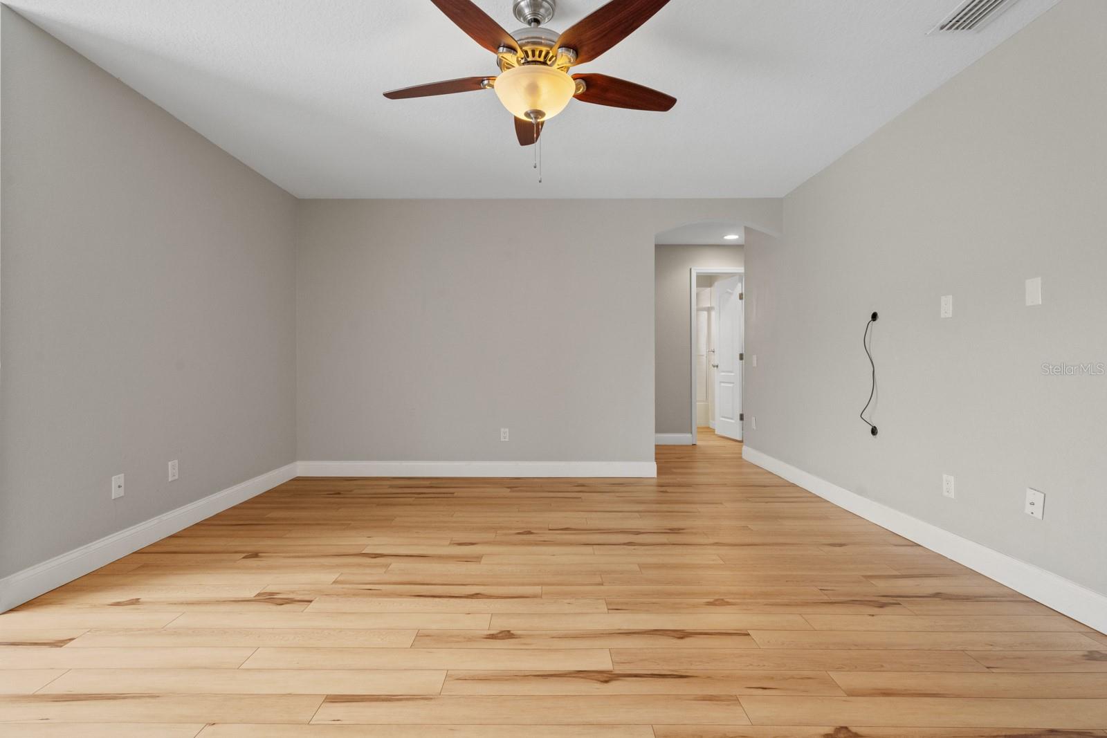7437 Pinemount Dr Property Photo 30
