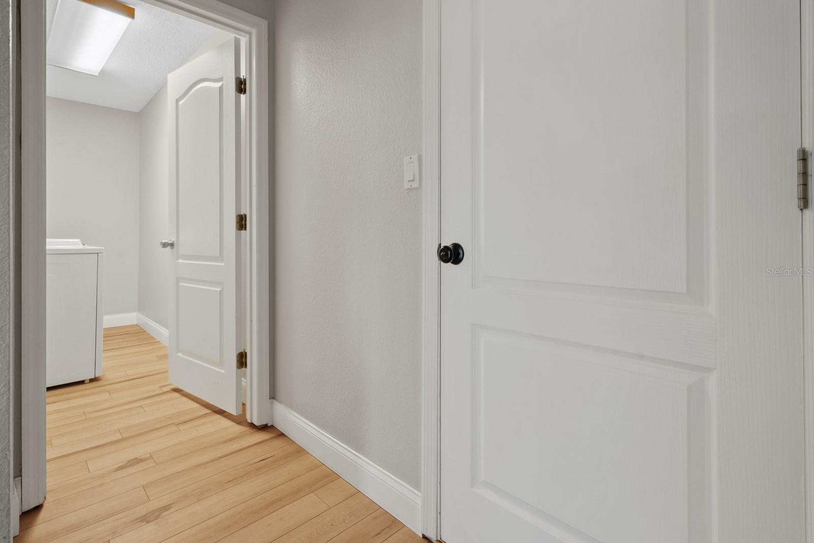 7437 Pinemount Dr Property Photo 31