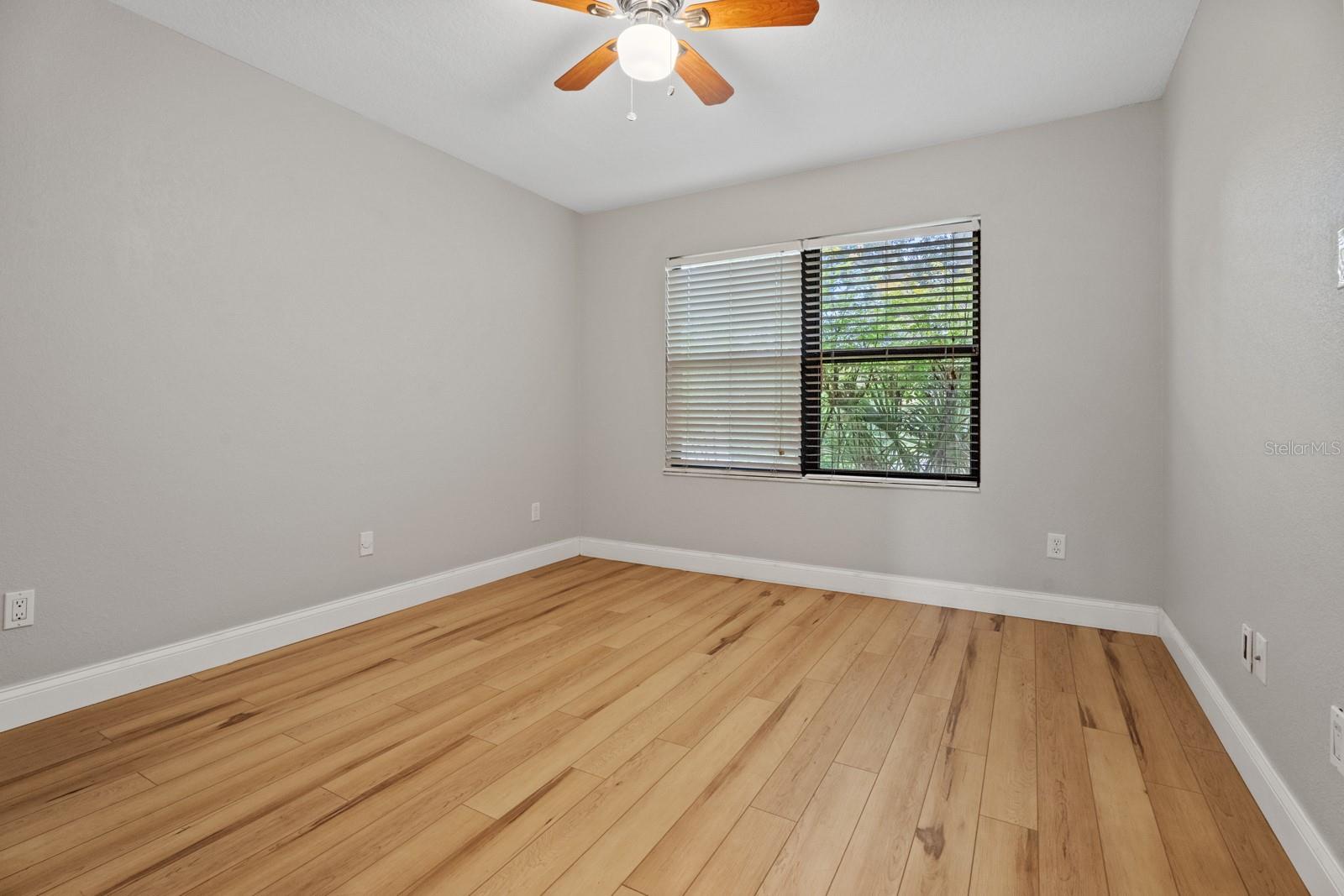 7437 Pinemount Dr Property Photo 36