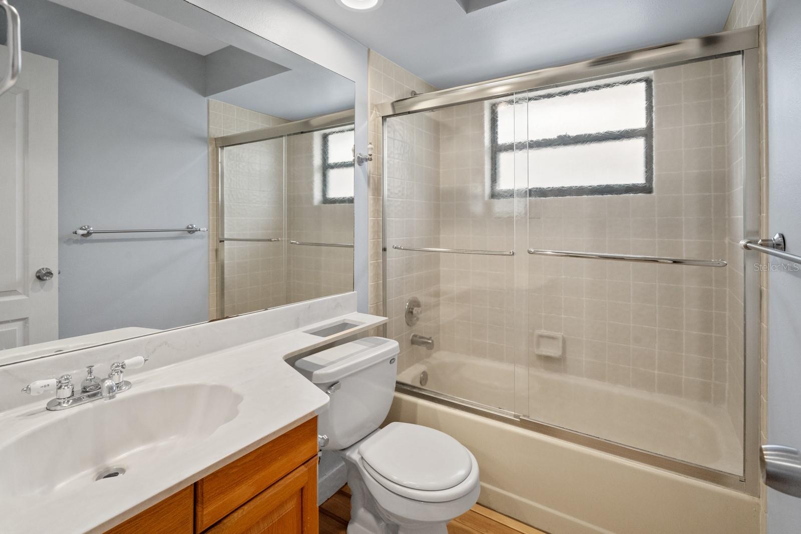 7437 Pinemount Dr Property Photo 38