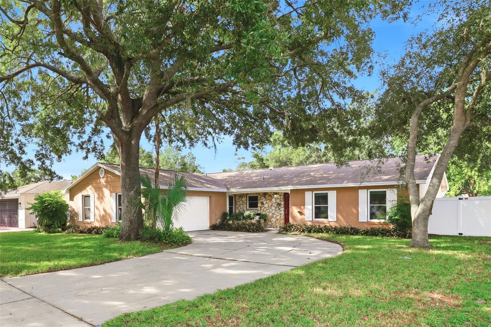 8614 Sandberry Blvd Property Photo 1