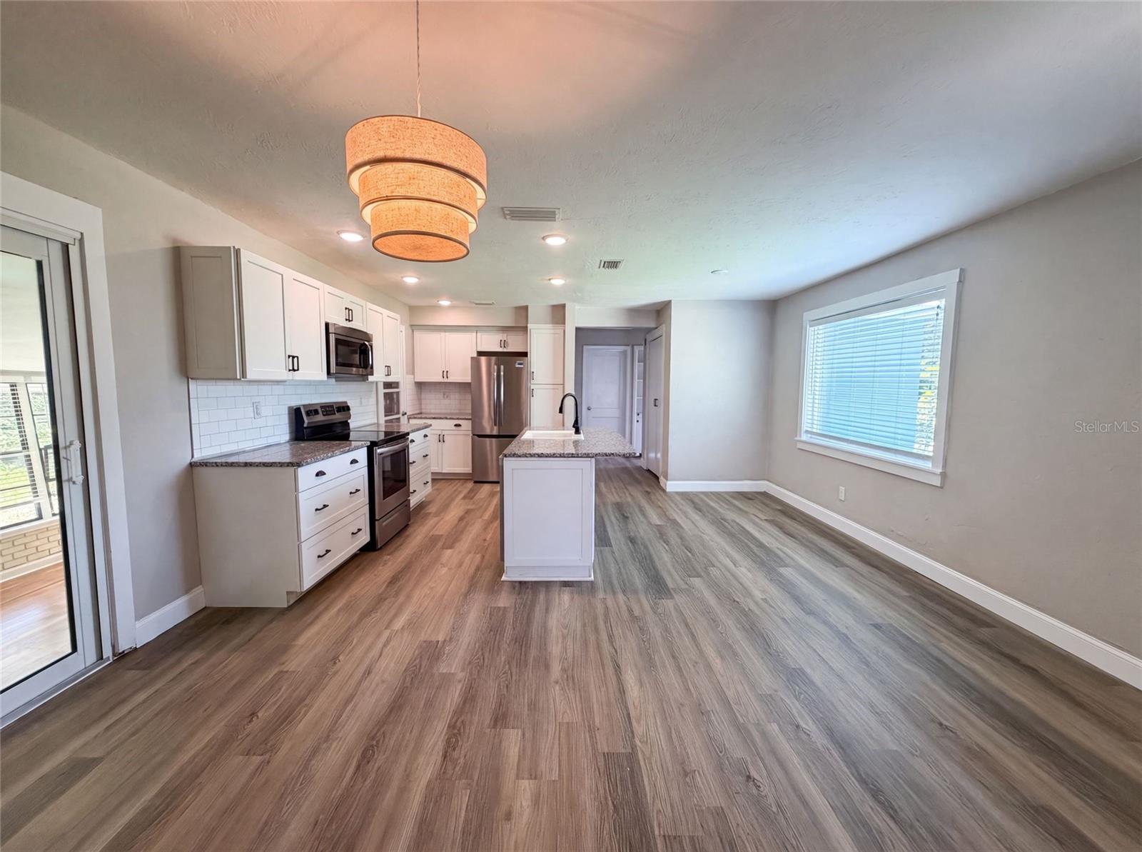 1521 W River Shore Way Property Photo 7