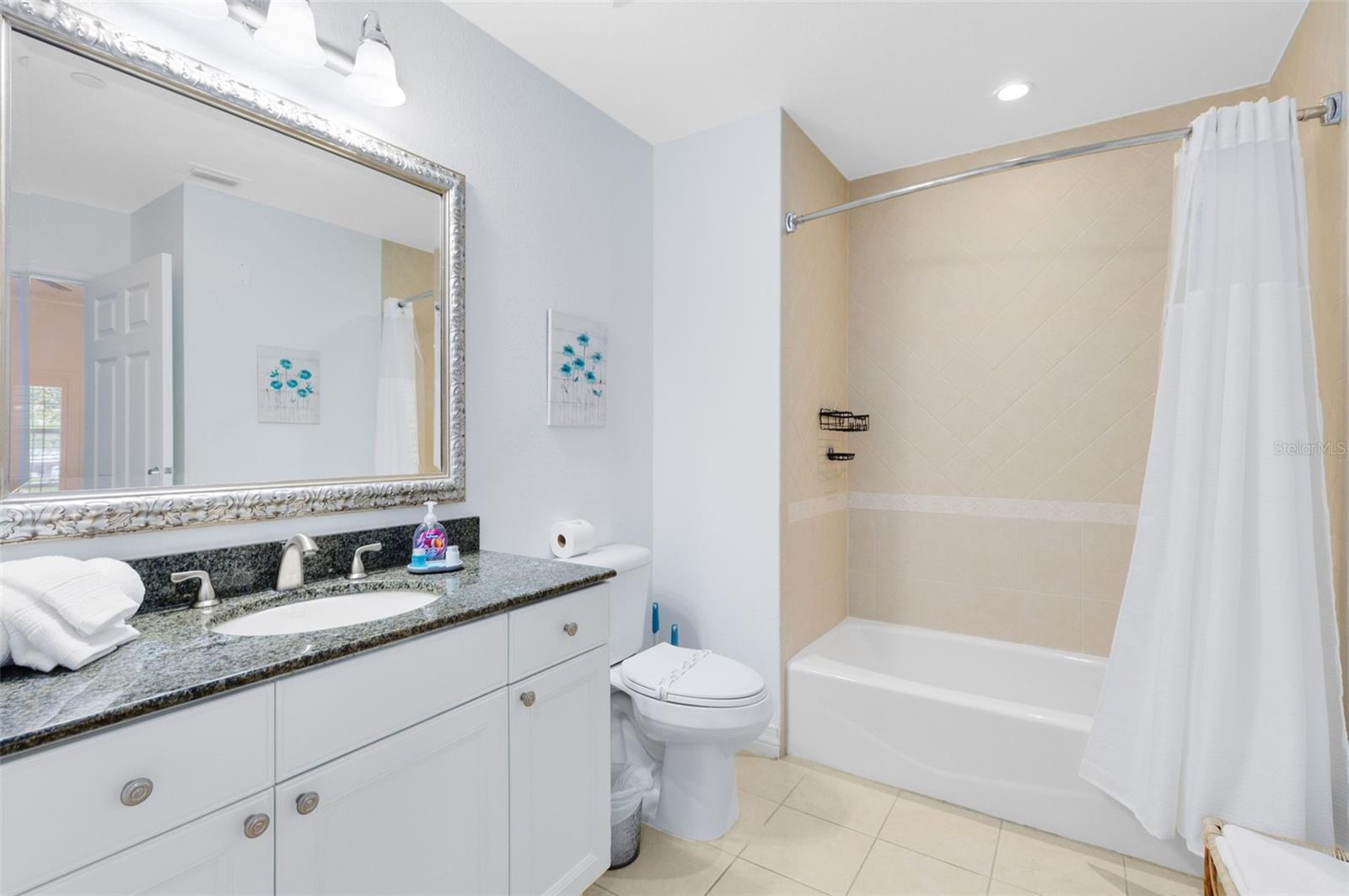 7602 Cabana Ct #101 Property Photo 18