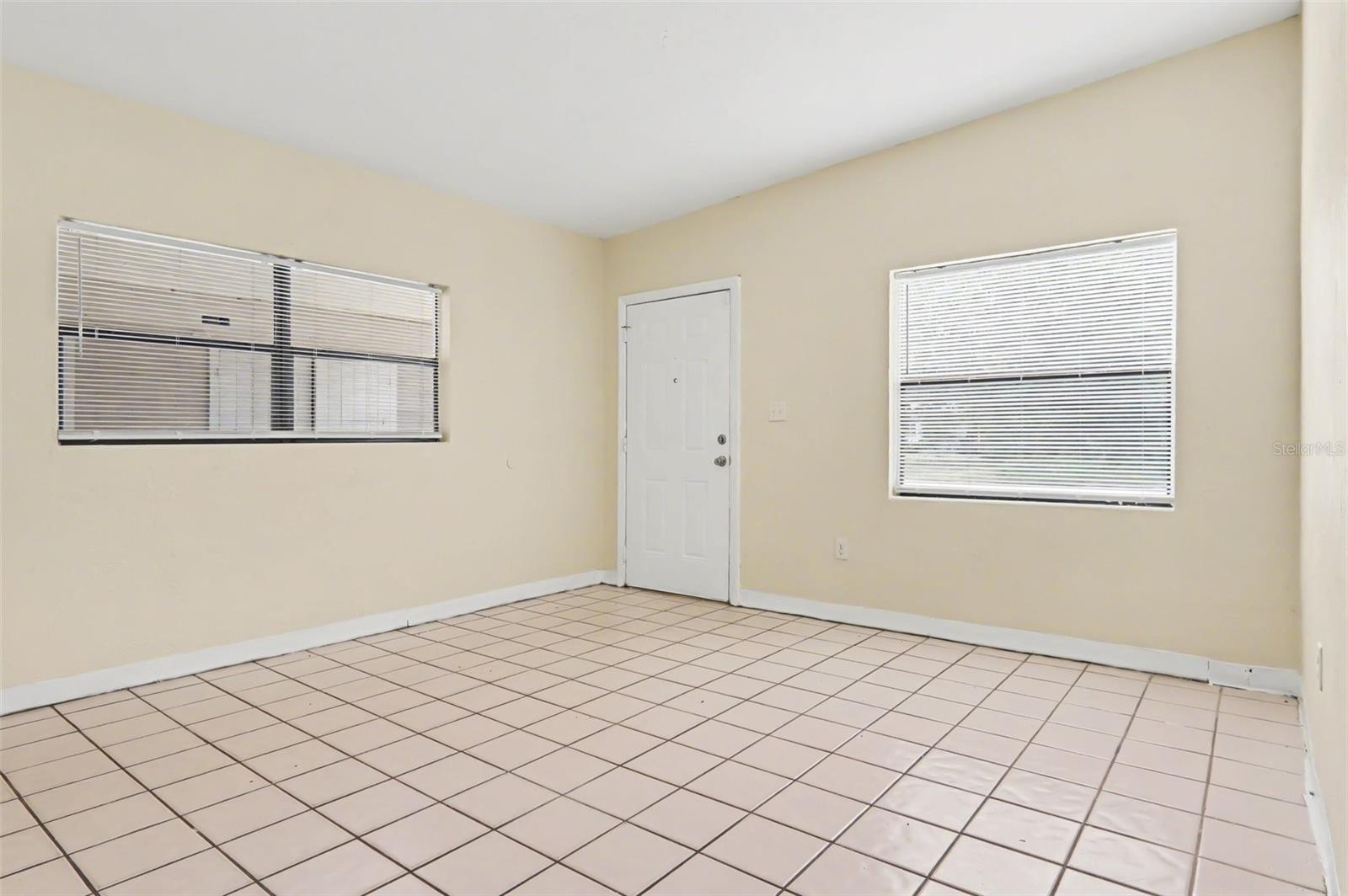 4720 Balboa Dr Property Photo 3