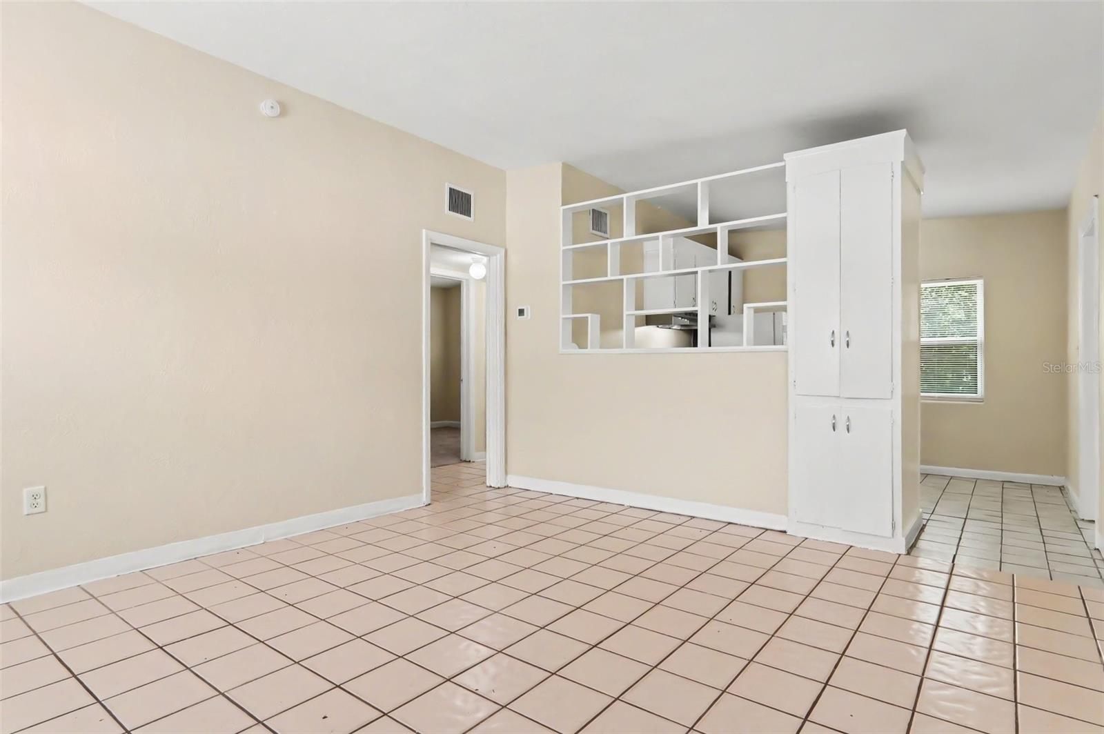 4720 Balboa Dr Property Photo 4