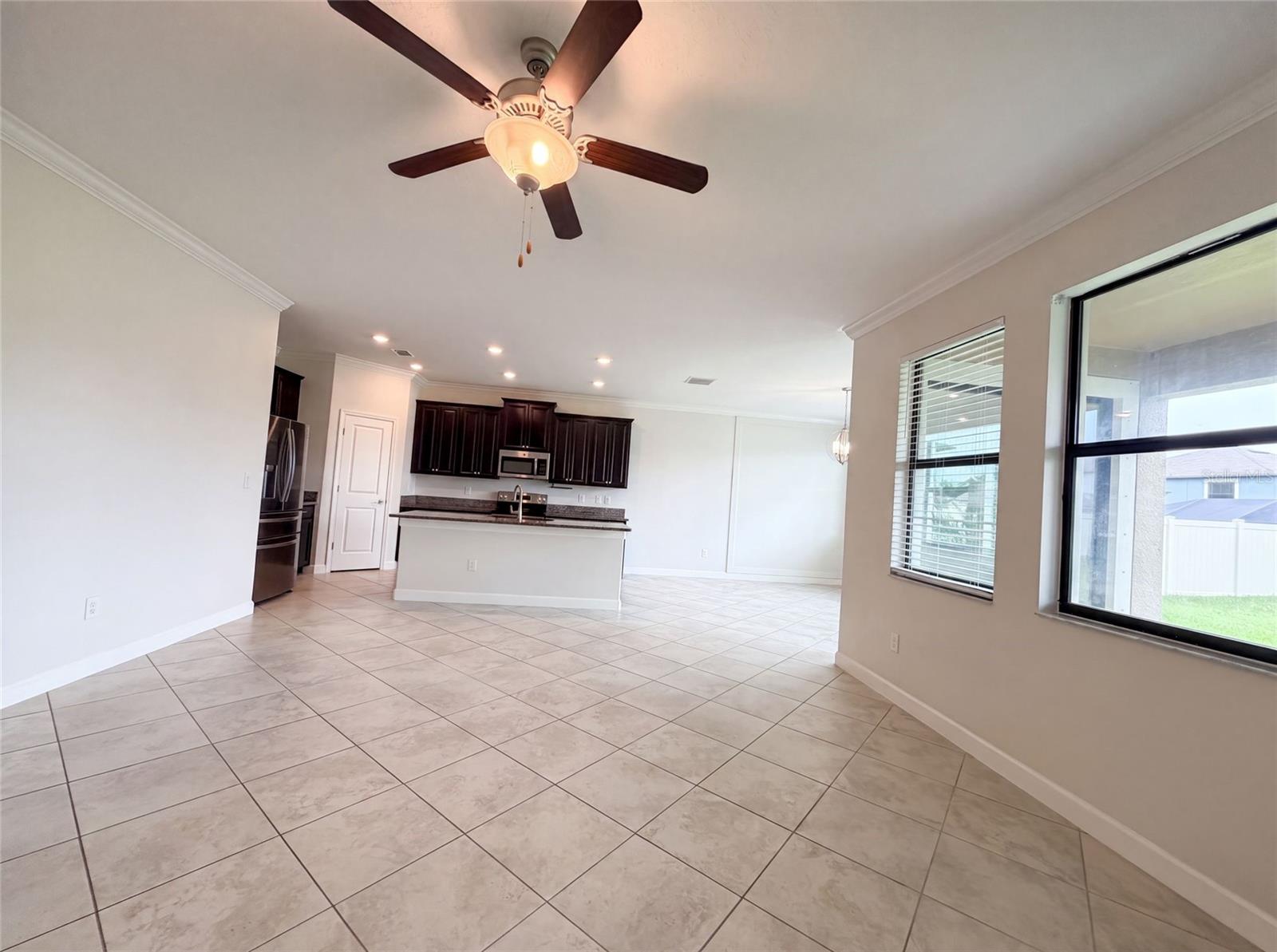 9709 Ivory Dr Property Photo 3