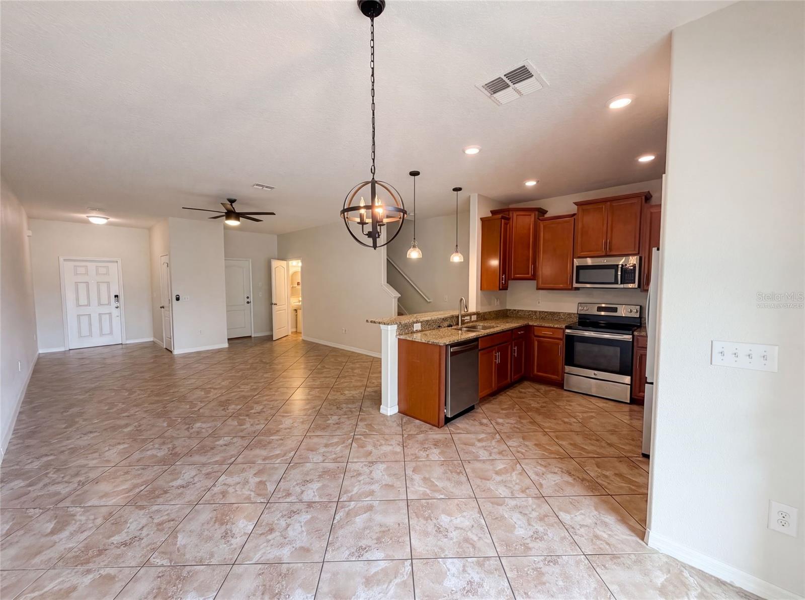 13717 Rosette Rd Property Photo 2