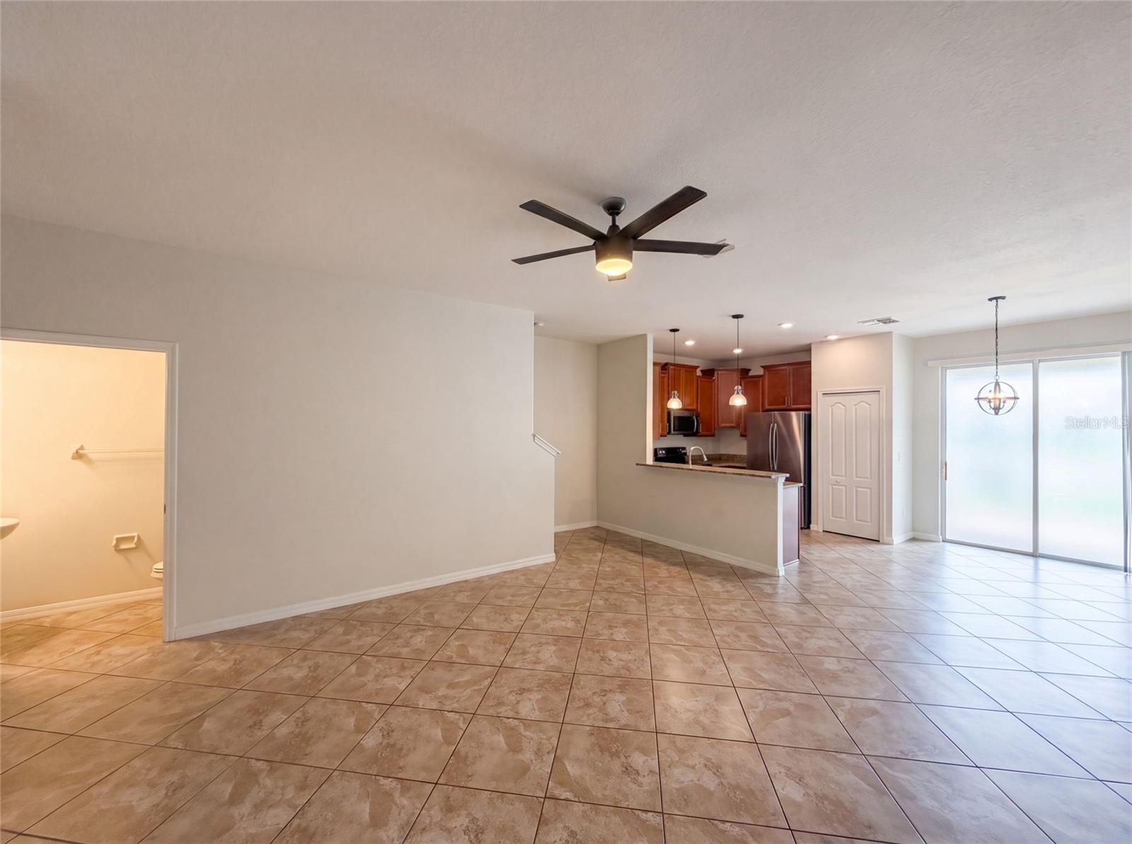 13717 Rosette Rd Property Photo 3