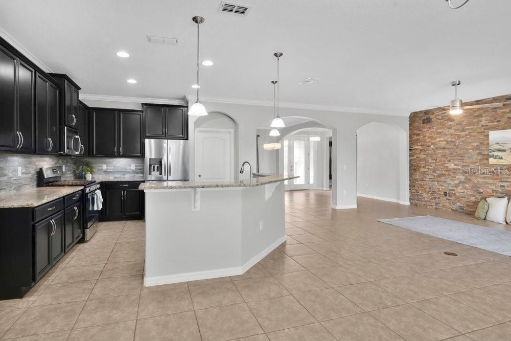 105 E Cherry Pl Property Photo 11