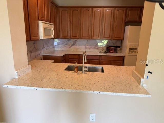 472 Harbor Winds Ct Property Photo 6