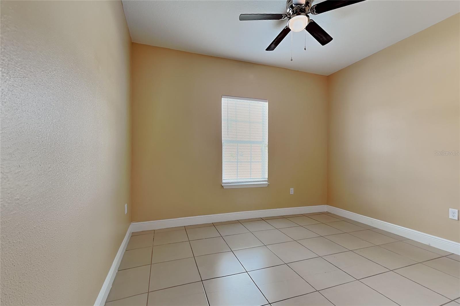 5017 Sw 165th Street Rd Property Photo 9