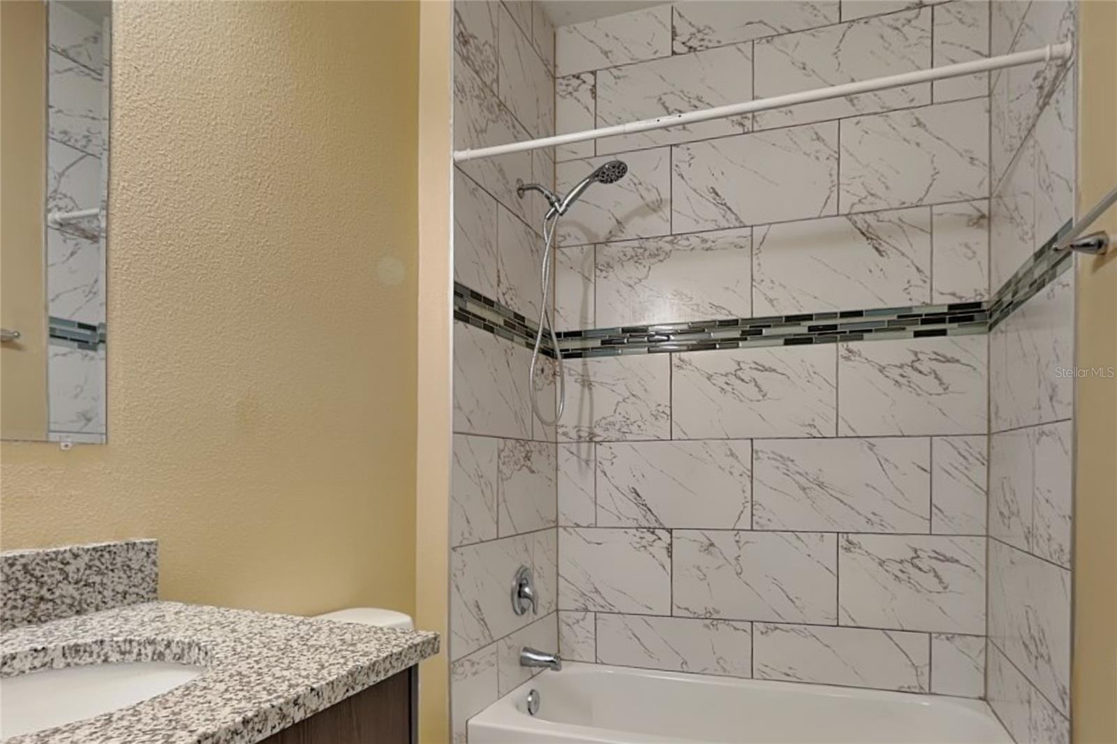 5017 Sw 165th Street Rd Property Photo 12