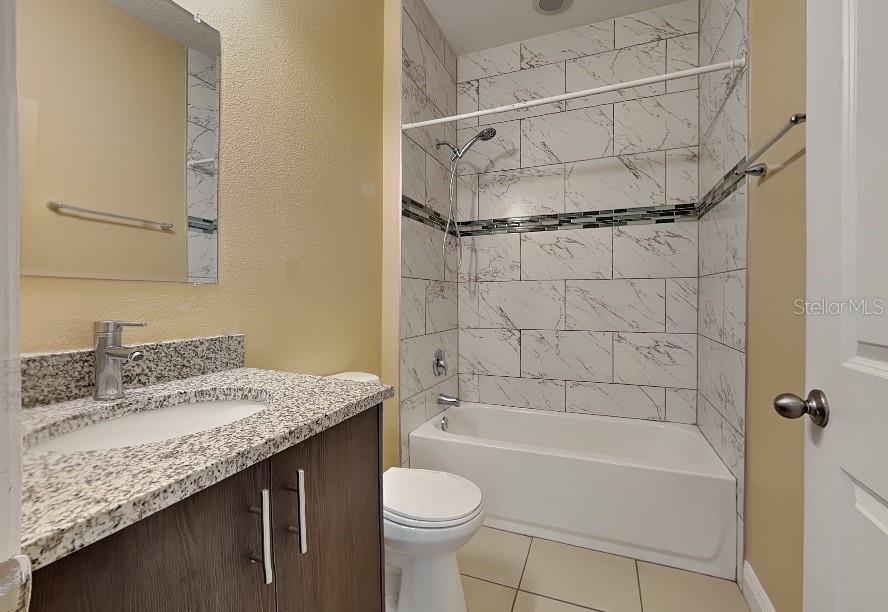 5017 Sw 165th Street Rd Property Photo 16