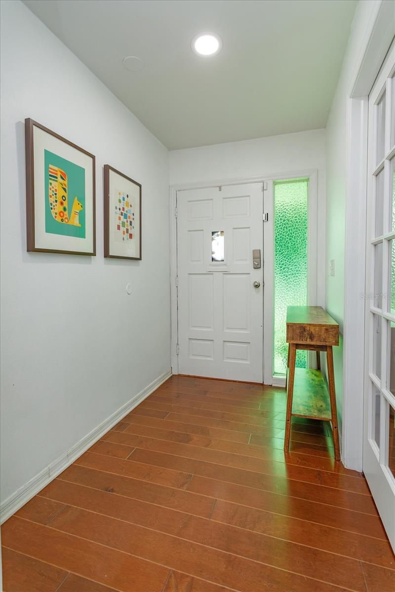 6412 Stockbridge Ave Property Photo 3