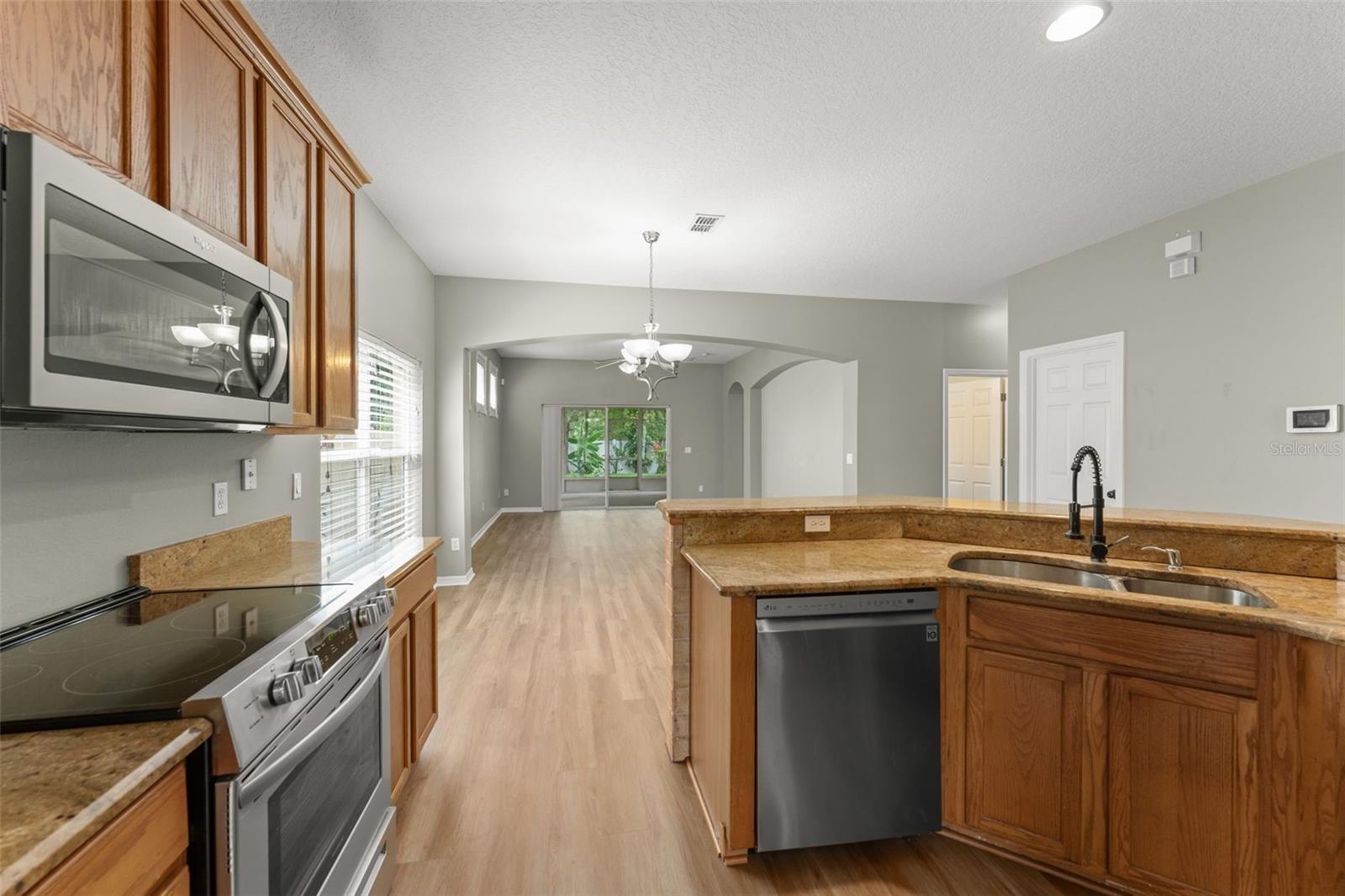 14127 Southern Red Maple Dr Property Photo 9