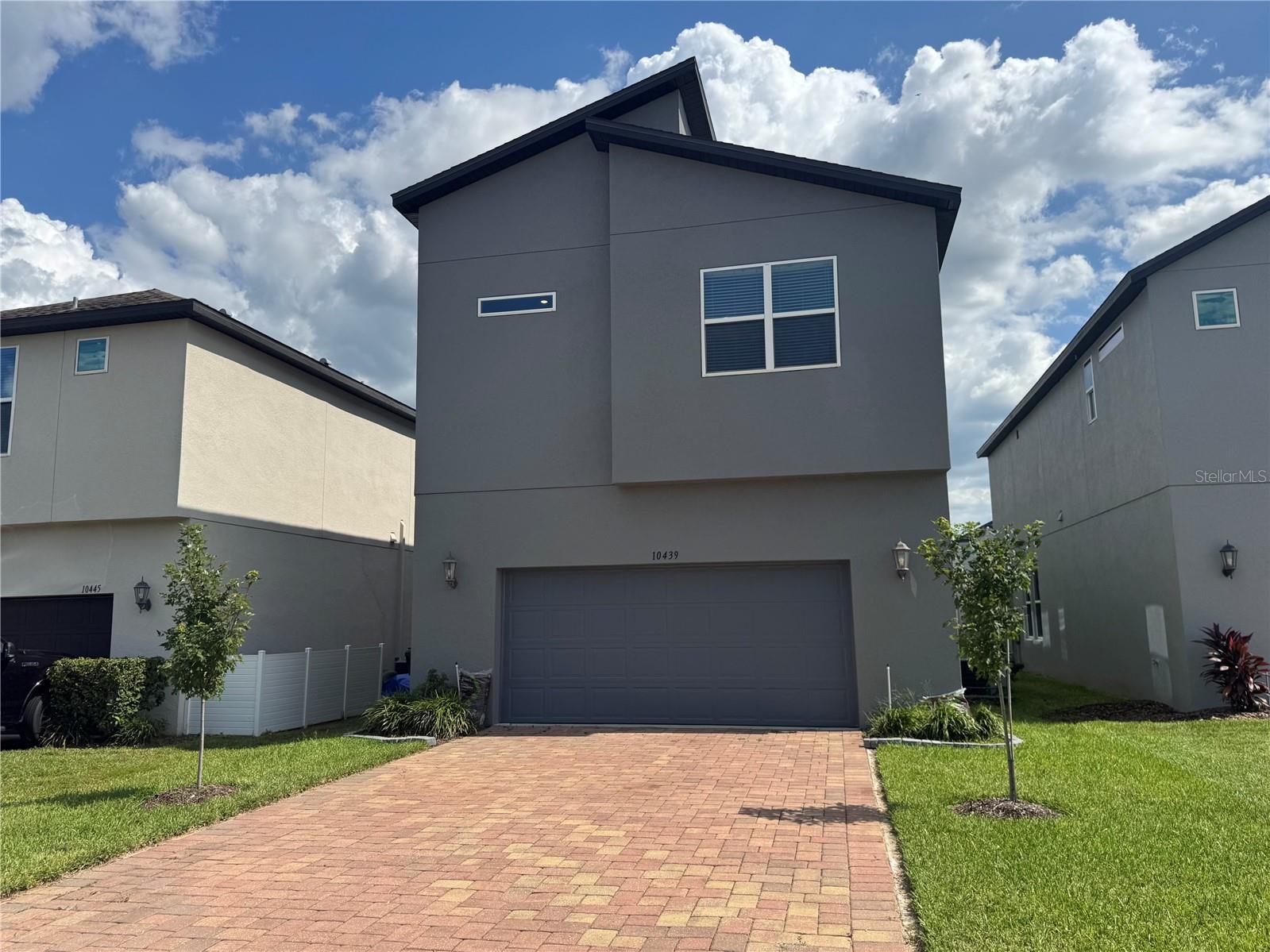 10439 Austrina Oak Loop Property Photo 42
