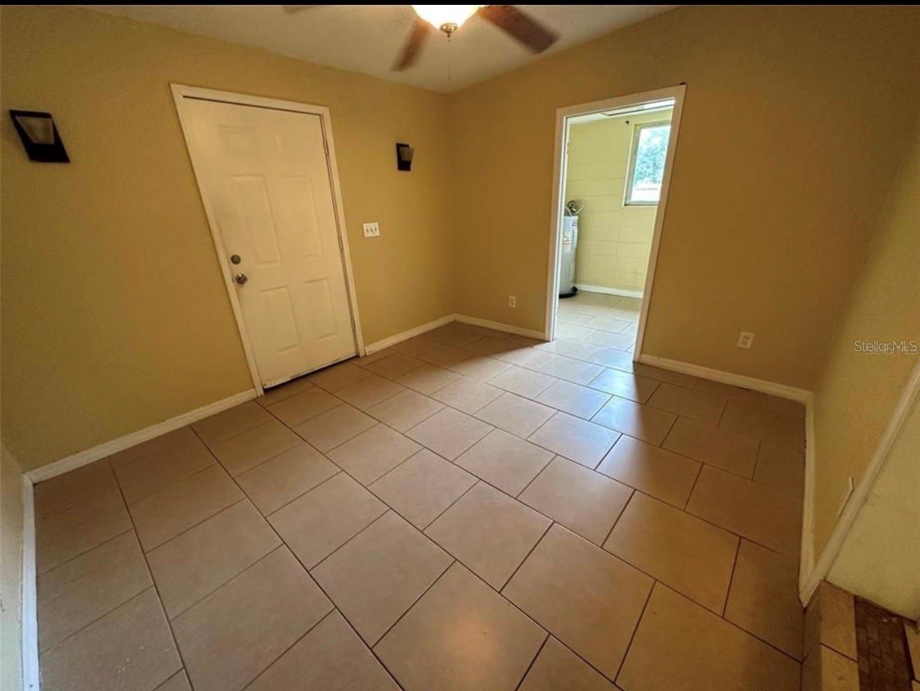 116 Jupiter Cir Property Photo 4