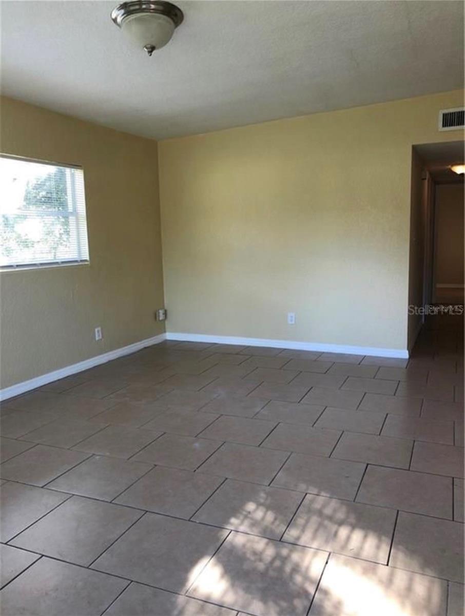 116 Jupiter Cir Property Photo 13