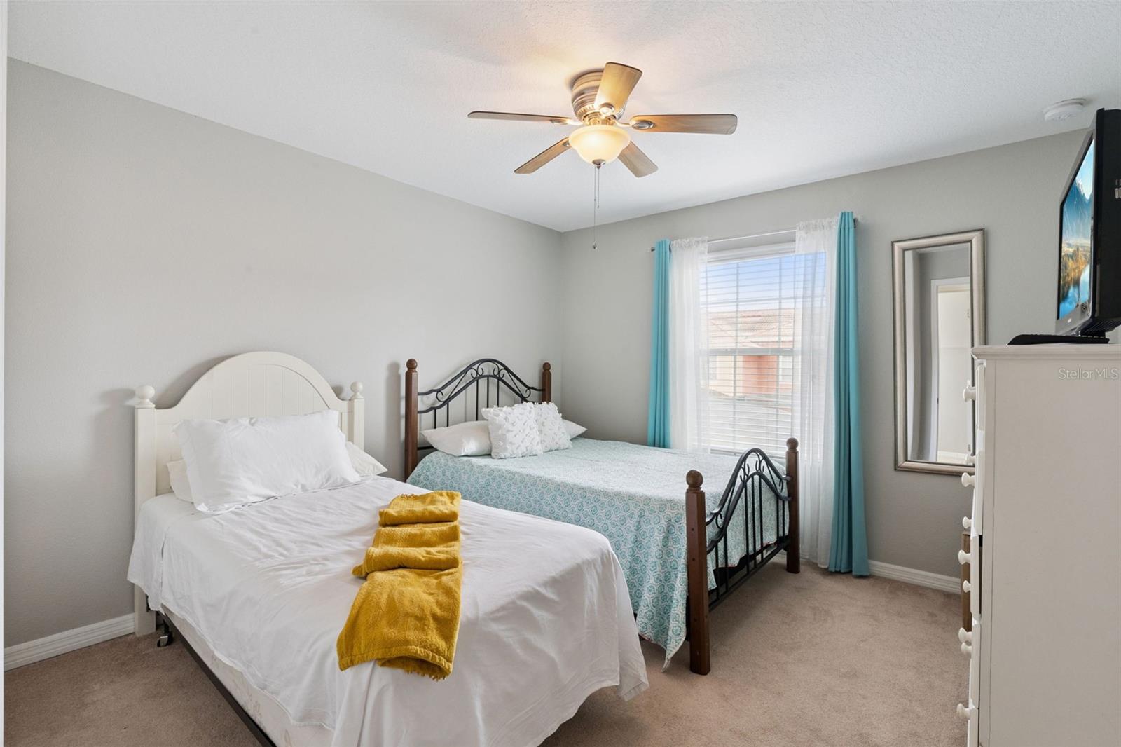 8957 Cat Palm Rd Property Photo 17