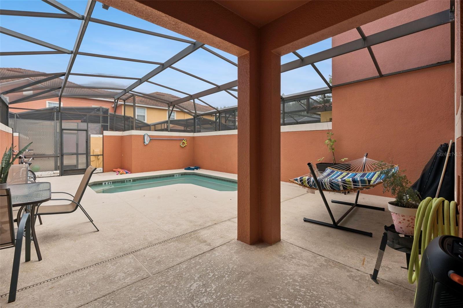 8957 Cat Palm Rd Property Photo 23