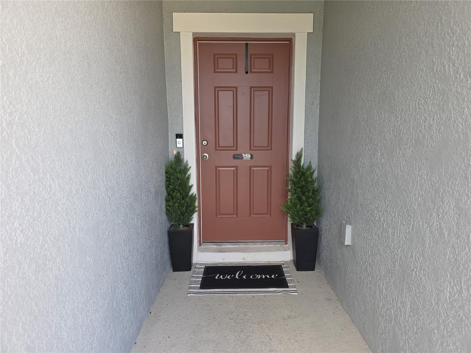 1569 Effra Way Property Photo 2