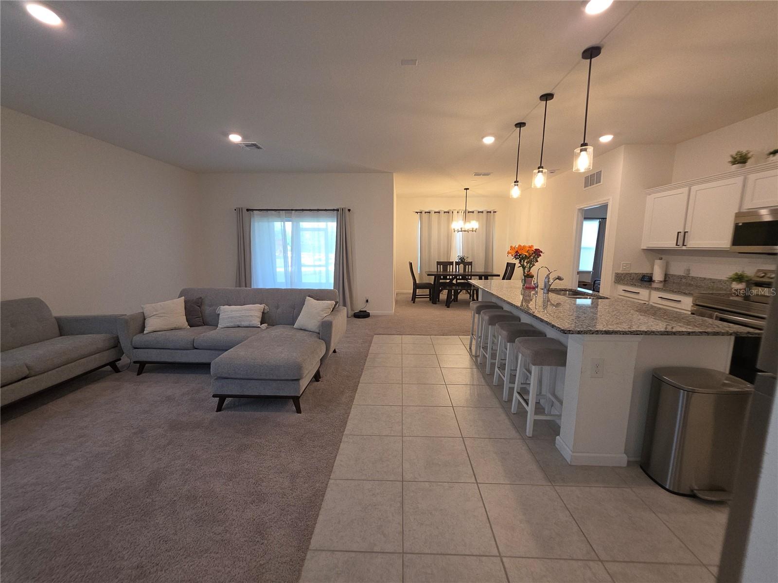 1569 Effra Way Property Photo 14