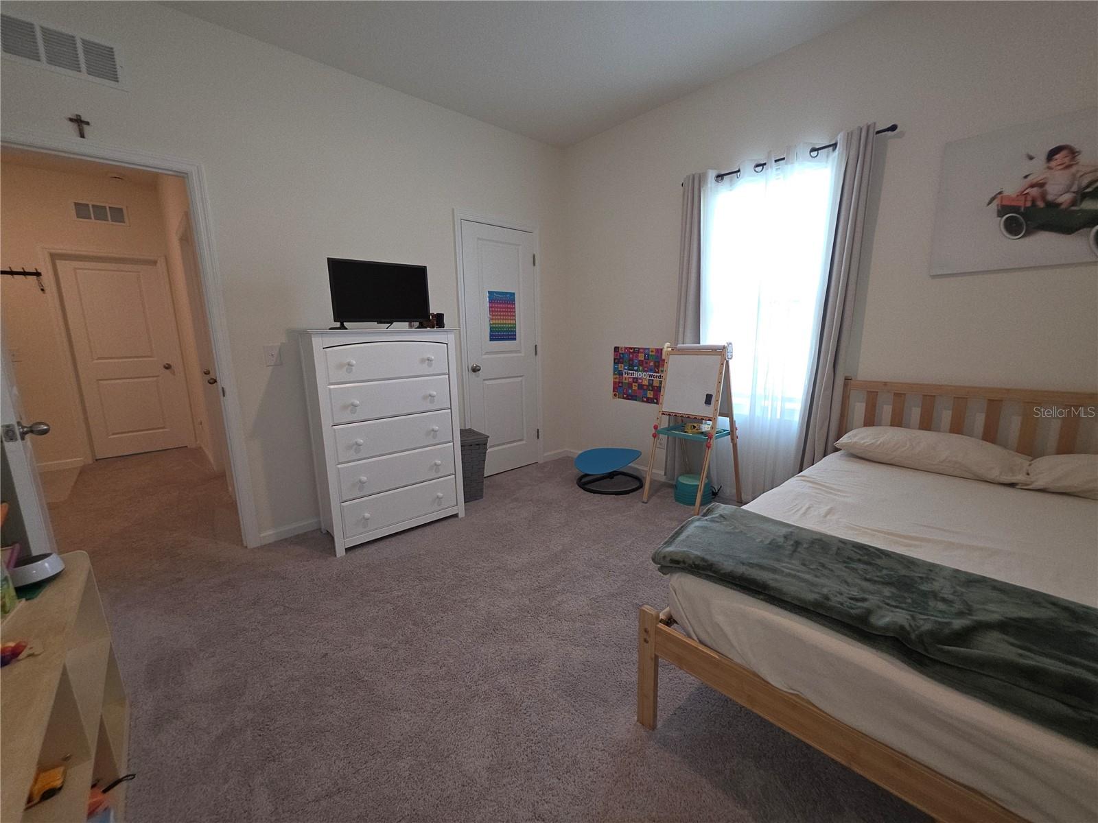 1569 Effra Way Property Photo 29