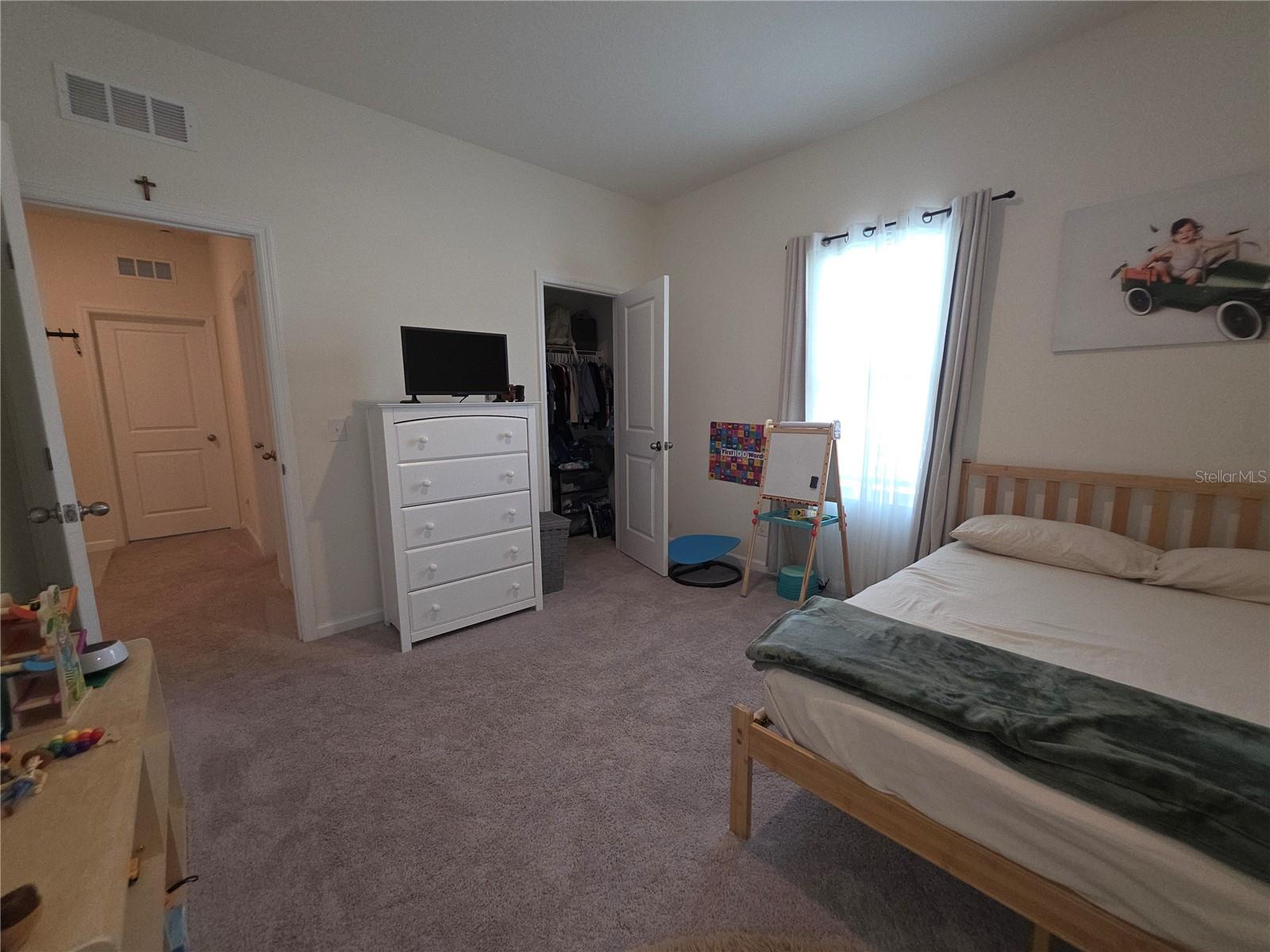 1569 Effra Way Property Photo 30