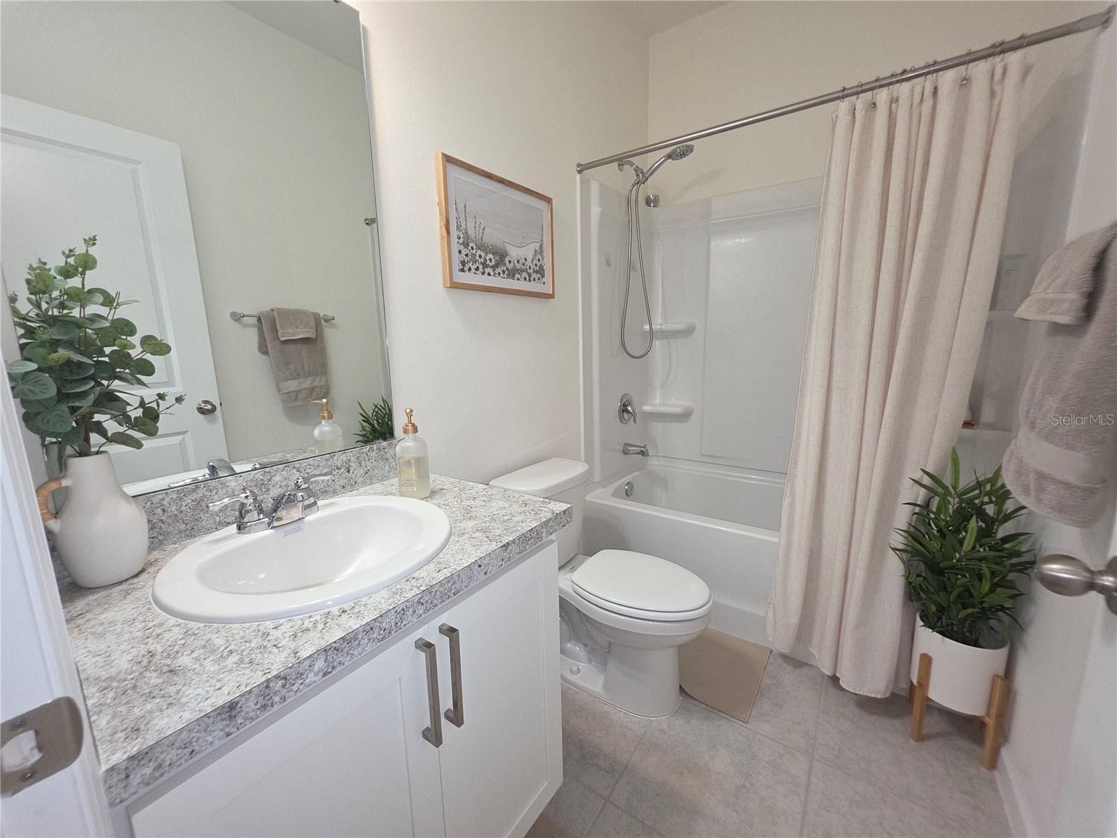 1569 Effra Way Property Photo 35