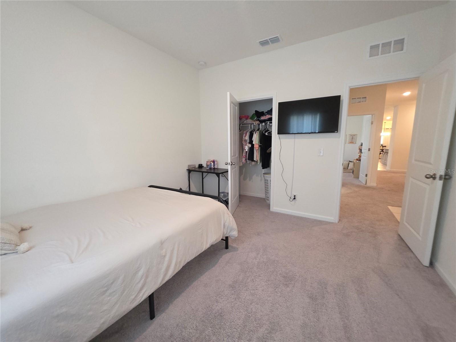 1569 Effra Way Property Photo 38