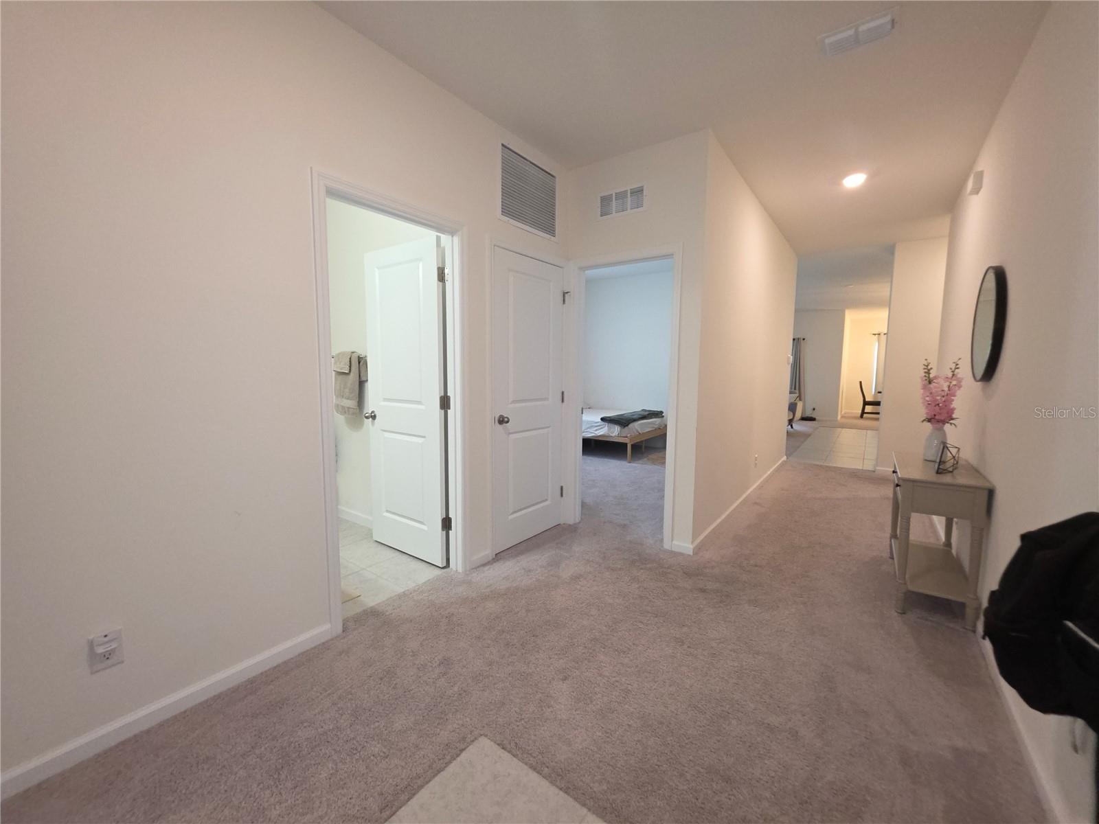 1569 Effra Way Property Photo 40